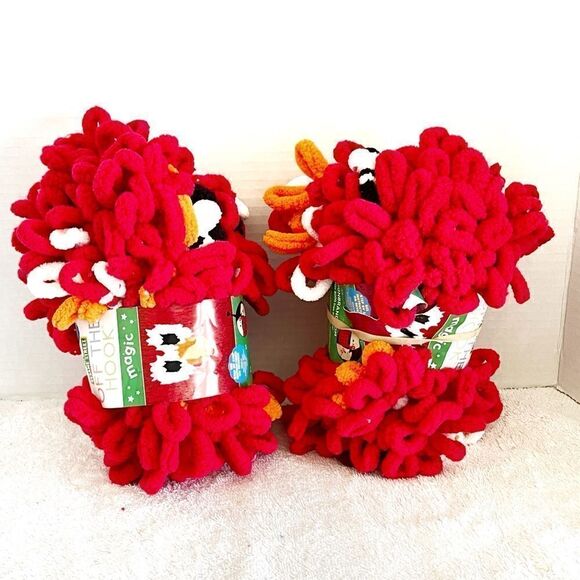 Lion Brand Yarn Sesame Street Off The Hook Fuzzy Friends Elmo 2 Skeins - Picture 2 of 5